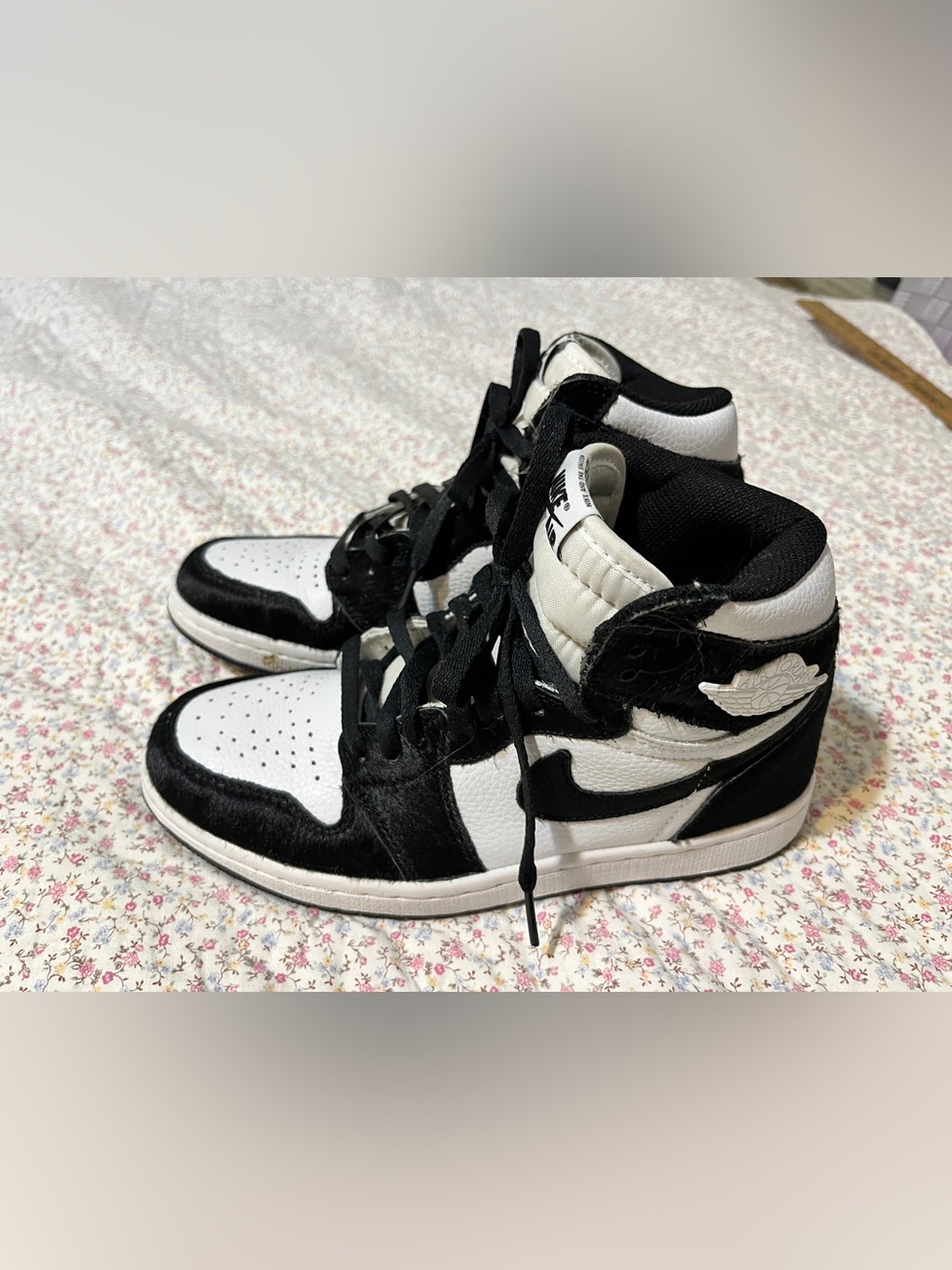 Women’s Air Jordan Retro High OG “Twist” or “Panda”. Size 7